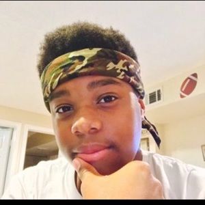 Meet your Posher, Sterling